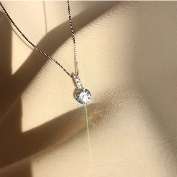 NEW Silver Simple Single Zircon Necklace - Picture 5 of 7
